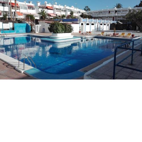 Studio-appartement EL CHAPARRAL with fantastic pool view and STRONG WIFI