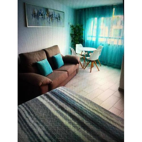 Studio at Playa de la Americas 200 m away from the beach with shared pool and wifi