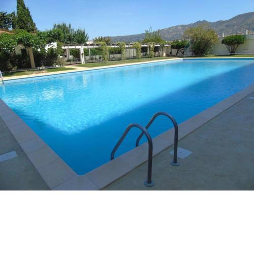 Studio avec Piscine et Parking