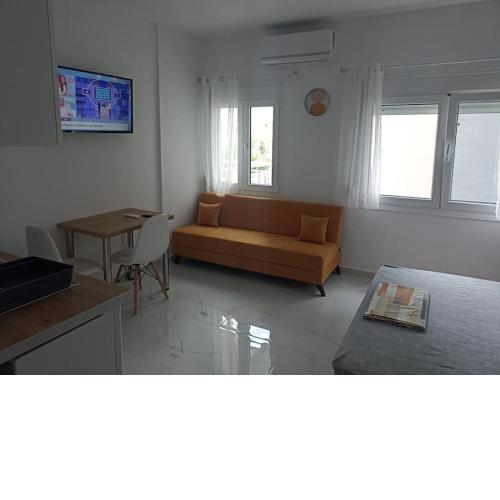 Studio by the sea Perea