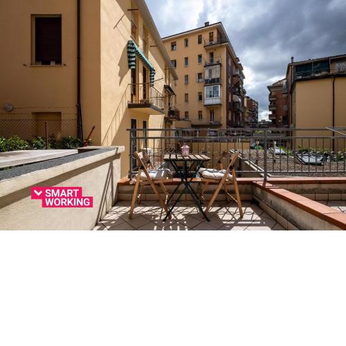 Studio Calari with terrace by Wonderful Italy