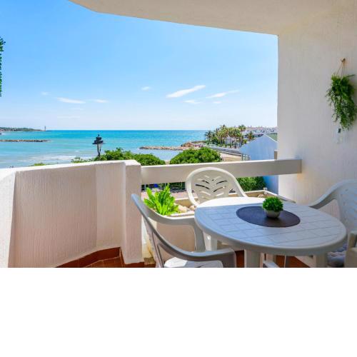 Studio Eurhostal by Interhome