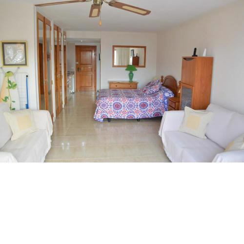 Studio On Peaceful Complex With Sea View