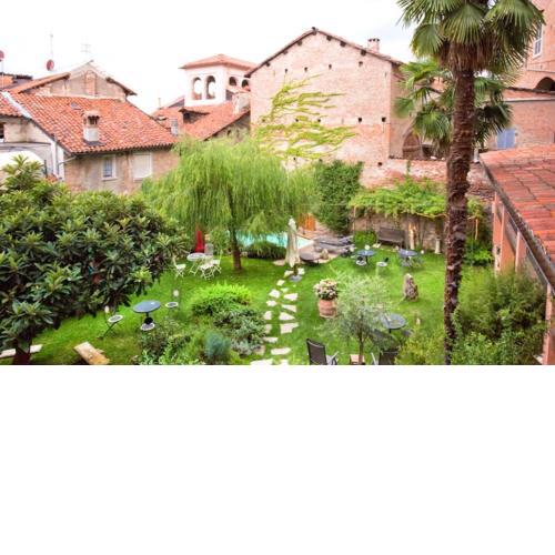 Studio with balcony and wifi at Piazza