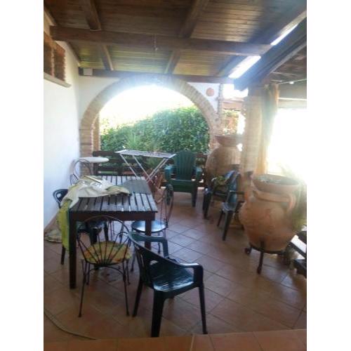 Studio with enclosed garden and wifi at Petrosa 5 km away from the beach
