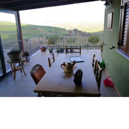Studio with furnished garden at Lercara Friddi
