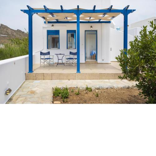 Studios Ninemia Serifos 1