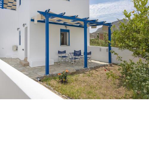 Studios Ninemia Serifos 3