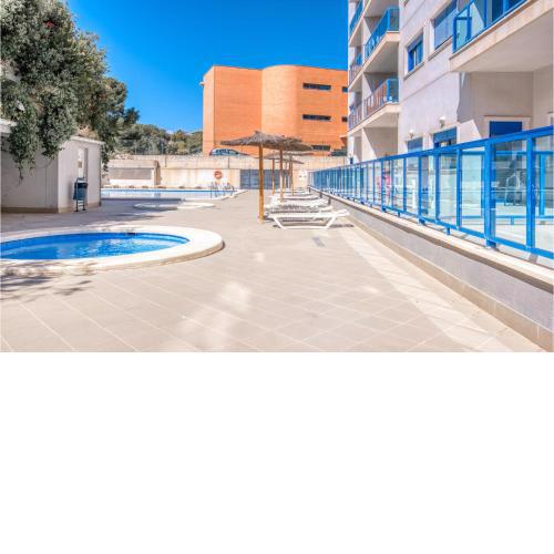Stunning Apartment In Alicante With Outdoor Swimming Pool, Wifi And 2 Bedrooms