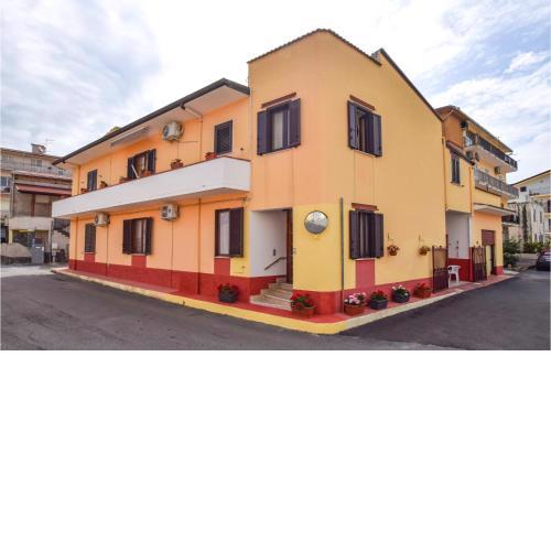 Stunning Apartment In Amantea With Wifi And 1 Bedrooms