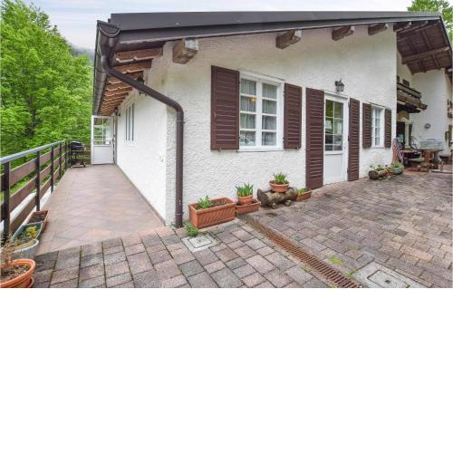 Stunning Apartment In Borgo Valsugana With Wifi And 2 Bedrooms