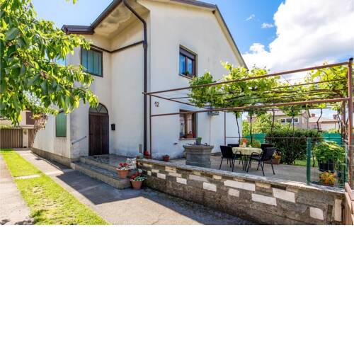 Stunning apartment in Drazice w/ 2 Bedrooms