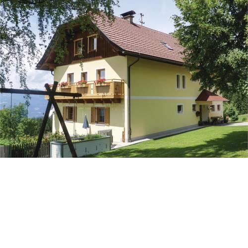 Stunning apartment in Fresach w/ 1 Bedrooms