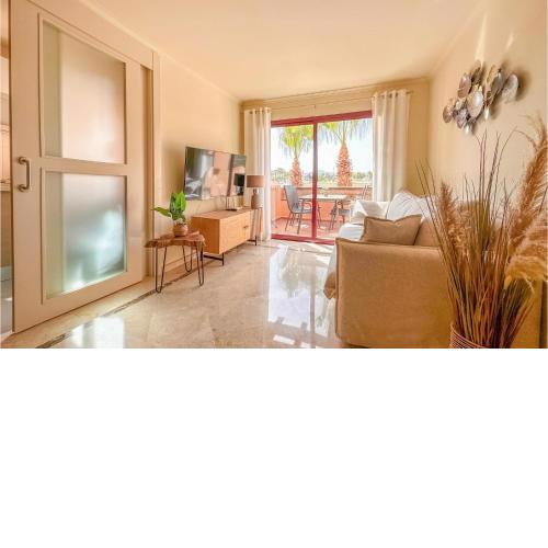 Stunning Apartment In Los Alczares With Wifi, Indoor Swimming Pool And 2 Bedrooms