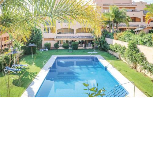 Stunning Apartment In Marbella With 2 Bedrooms, Wifi And Outdoor Swimming Pool