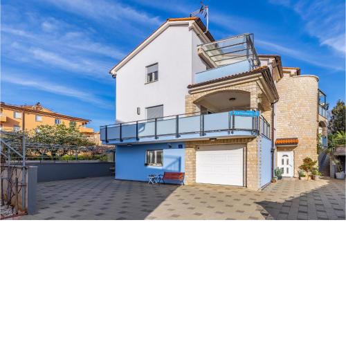 Stunning apartment in Medulin with WiFi