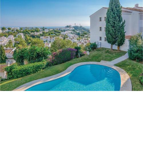 Stunning Apartment In Mijas Costa With Wifi, Outdoor Swimming Pool And Swimming Pool