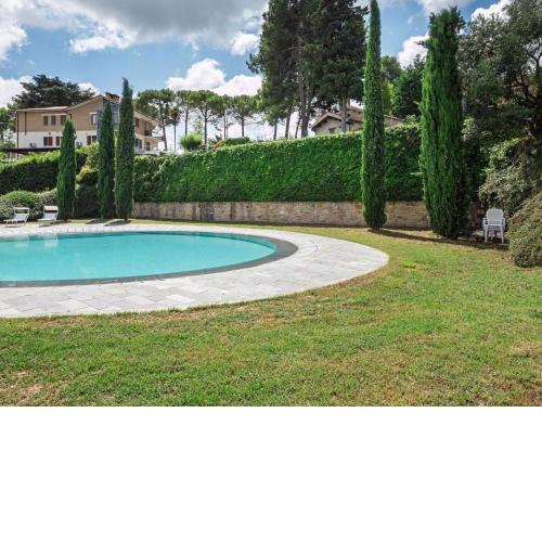 Stunning Apartment in Mombaroccio near Metauro River