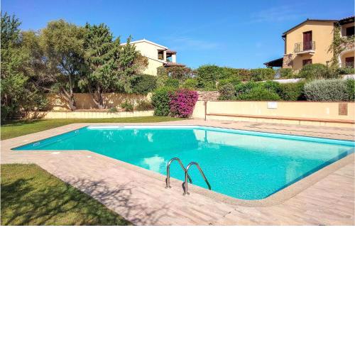 Stunning apartment in Monte Petrosu with Outdoor swimming pool and 2 Bedrooms