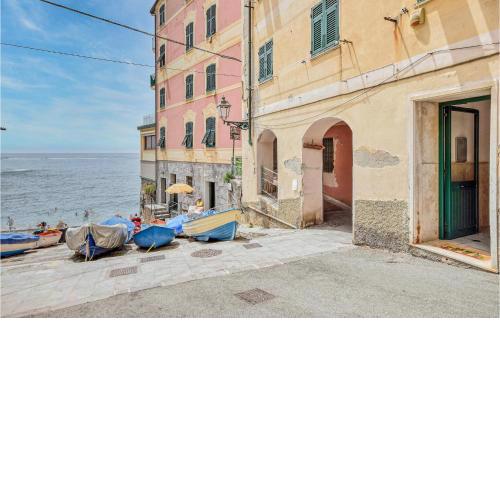 Stunning Apartment In Nervi With Wifi And 2 Bedrooms