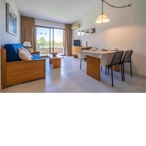 Stunning apartment in pals with Outdoor swimming pool, WiFi and 1 Bedrooms