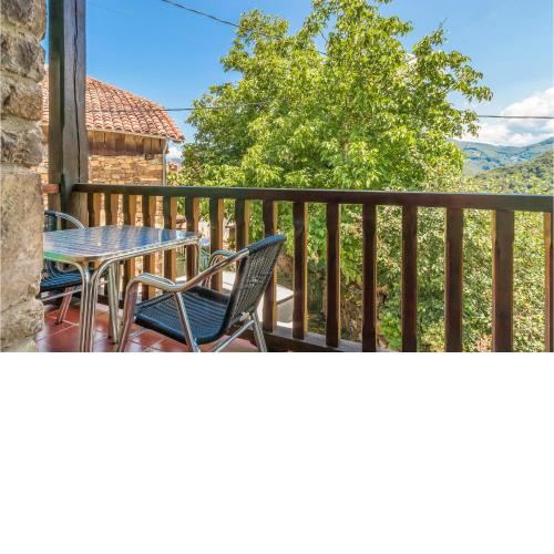 Stunning Apartment In Pembes With 1 Bedrooms