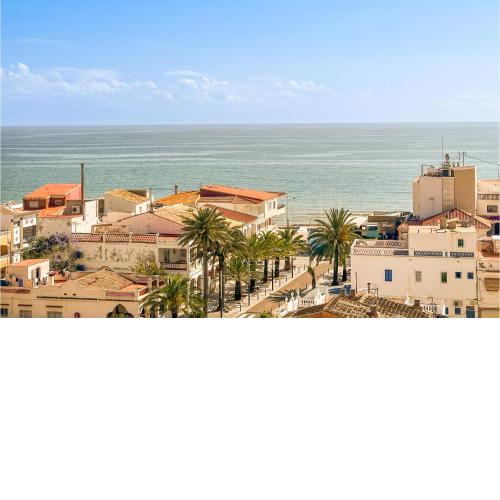 Stunning Apartment In Piles With Wifi And 3 Bedrooms