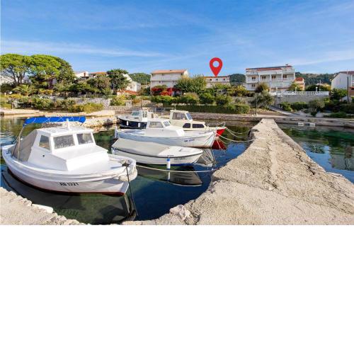 Stunning apartment in Rab with WiFi and 2 Bedrooms