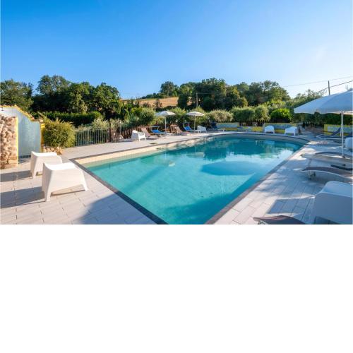 Stunning apartment in San Giovanni with Outdoor swimming pool, Jacuzzi and WiFi