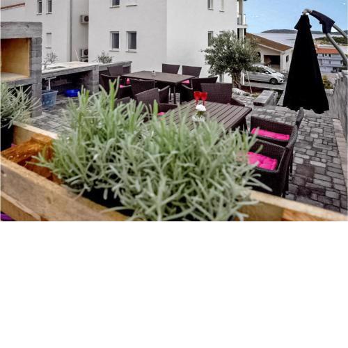 Stunning apartment in Sibenik with WiFi and 3 Bedrooms