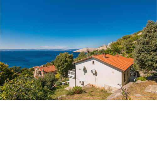 Stunning apartment in Stara Baska with 1 Bedrooms