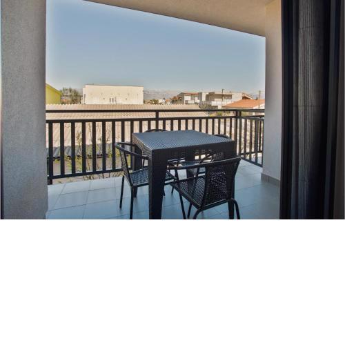 Stunning apartment in Vir with WiFi and 2 Bedrooms