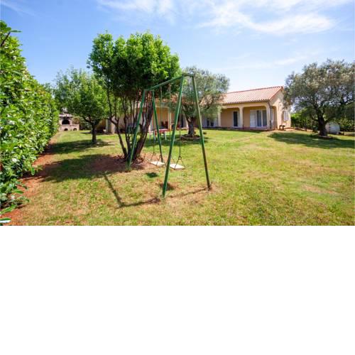 Stunning apartment in Vodnjan w/ WiFi and 1 Bedrooms