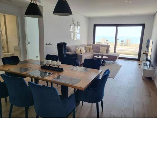 Stunning Beachside Apartment The Links II