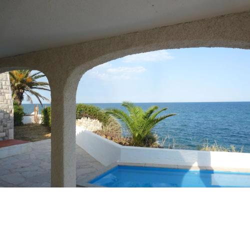 Stunning Holiday Home in Vinar s with children s pool