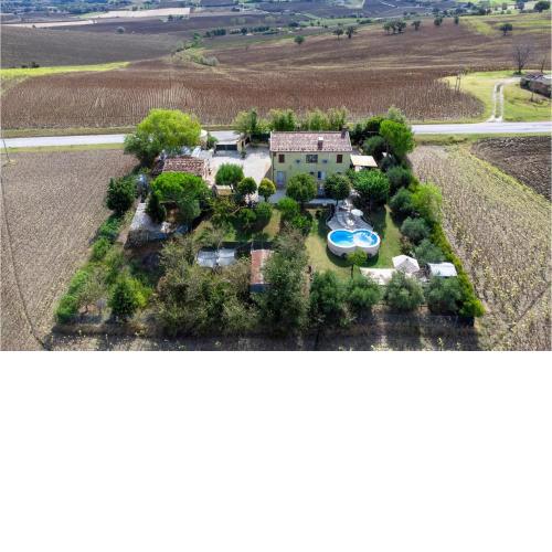 Stunning home in Arcevia with 2 Bedrooms, WiFi and Outdoor swimming pool