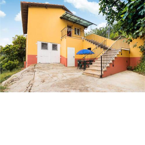 Stunning Home In Candamo With Wifi And 2 Bedrooms