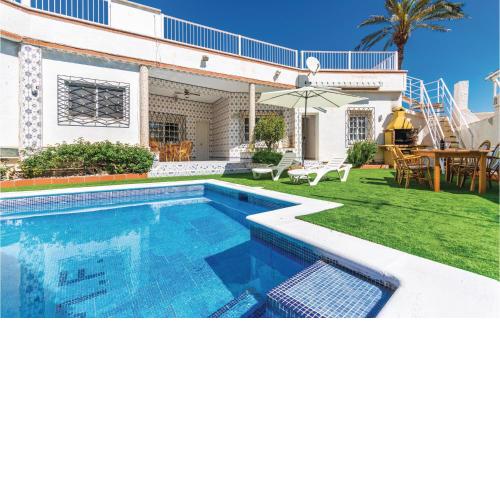 Stunning Home In Cartagena With 4 Bedrooms, Wifi And Private Swimming Pool