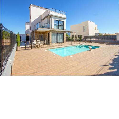 Stunning Home In Castalla With Wifi, Swimming Pool And Private Swimming Pool