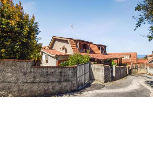Stunning Home In Gizzeria With Wifi And 3 Bedrooms