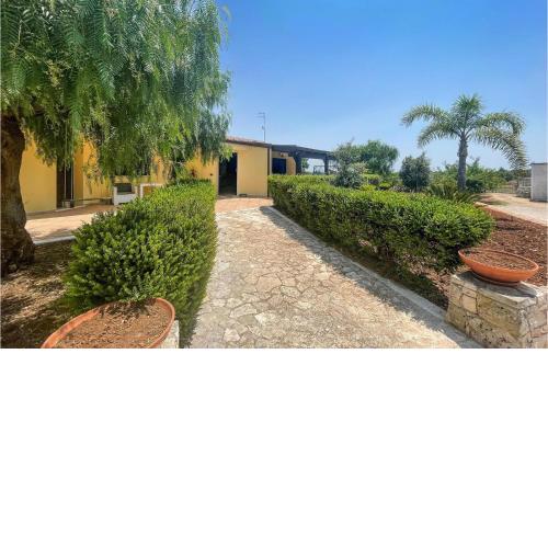 Stunning Home In Grottaglie With Wifi And 3 Bedrooms