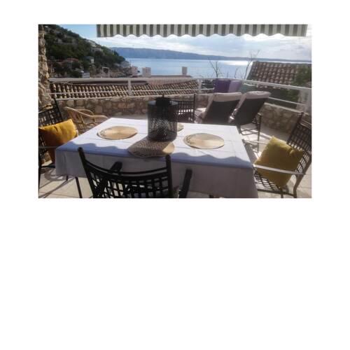 Stunning home in Klada w/ WiFi and 4 Bedrooms