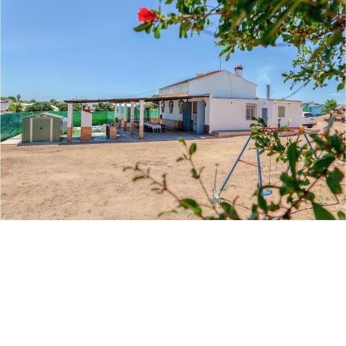 Stunning home in Lepe with 3 Bedrooms
