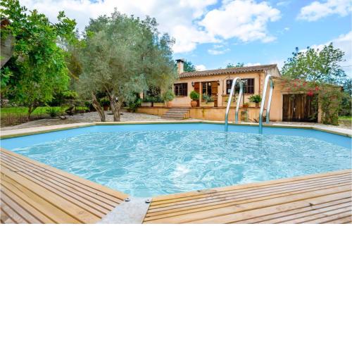 Stunning home in Manacor with 3 Bedrooms, WiFi and Outdoor swimming pool