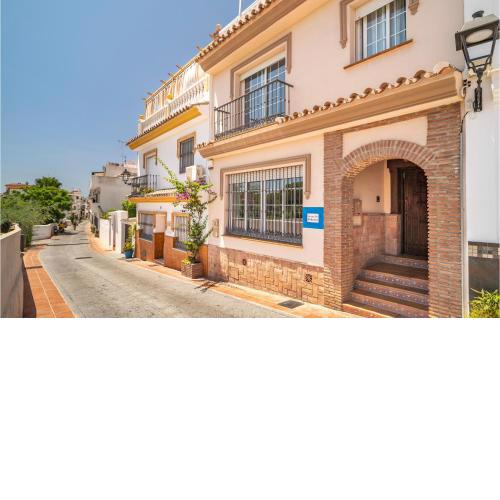 Stunning Home In Marbella With Wifi And 3 Bedrooms