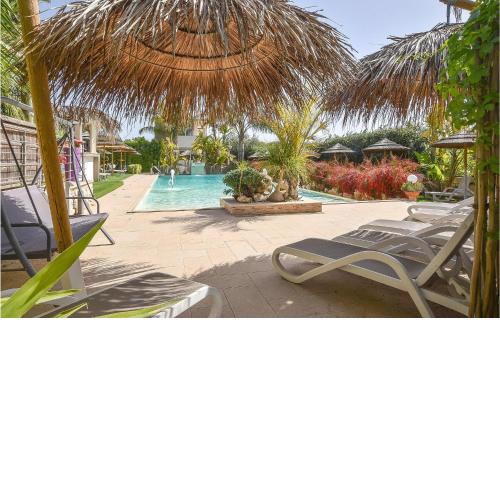 Stunning Home In Pozzallo With Outdoor Swimming Pool, Wifi And Swimming Pool