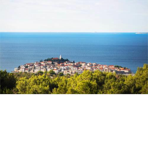 Stunning home in Primosten w/ Outdoor swimming pool and 4 Bedrooms