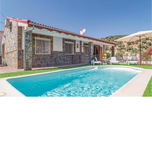 Stunning Home In Rute With 3 Bedrooms, Wifi And Swimming Pool