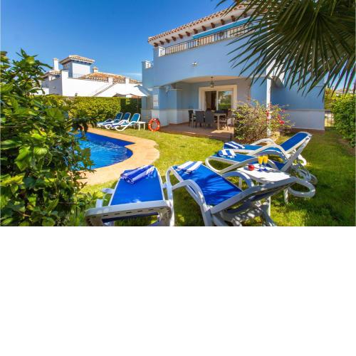 Stunning Home In Torre-pacheco With Wifi, Swimming Pool And 3 Bedrooms