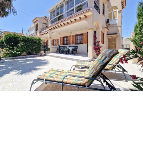 Stunning Home In Torrevieja With 2 Bedrooms